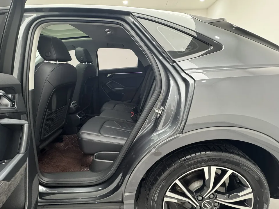 Audi Q3 SPORTBACK Audi Q3 Sportback 2022 40 TFSI Fashion Edition 2022 — миниатюра 5