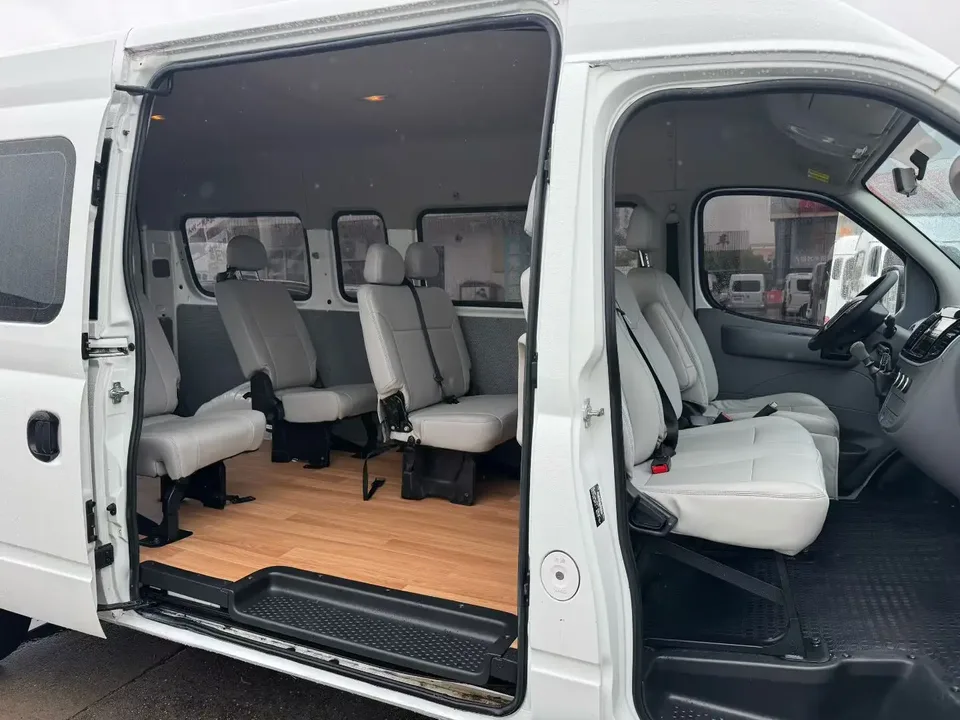 Datong Xintu V80 Xintu V80 2021 2.0T 6-speed manual Aoyuntong long axis mid-top 7/8/9 seats 2022 — thumbnail 4