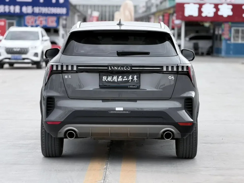 Lynk & Co 06 Lynk & Co 06 2023 Remix 1.5T Hero 2023 — миниатюра 2