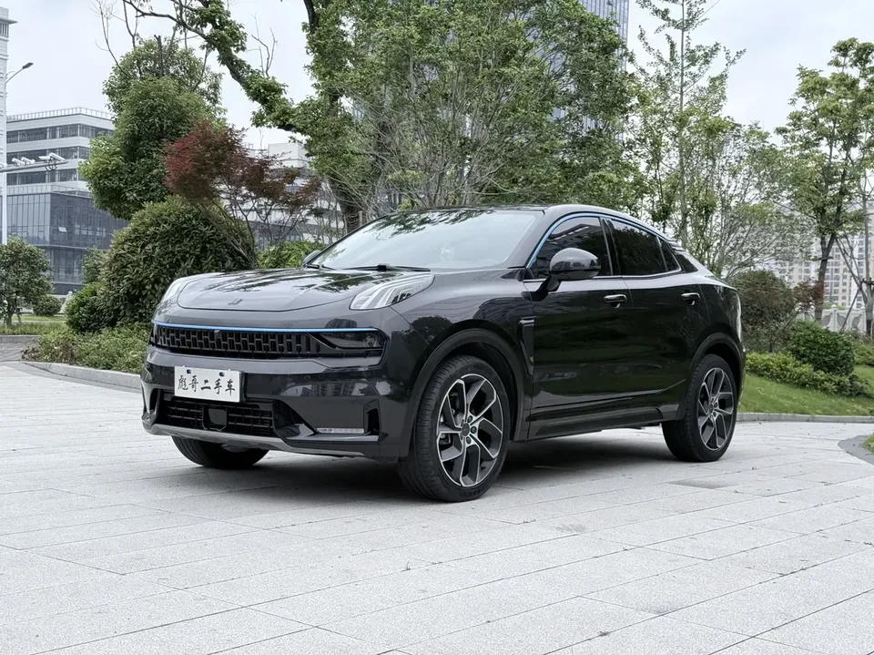 Lynk & Co 05 2022