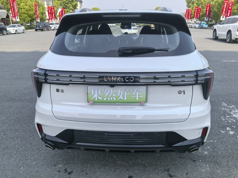 Lynk & Co 01 2.0TD 2WD Asian Games Edition 2023 — миниатюра 2