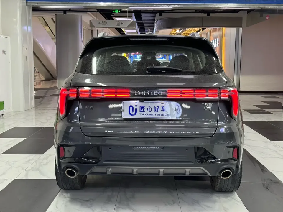 Lynk & Co 01 2.0TD 2WD Asian Games Edition 2024 — миниатюра 2