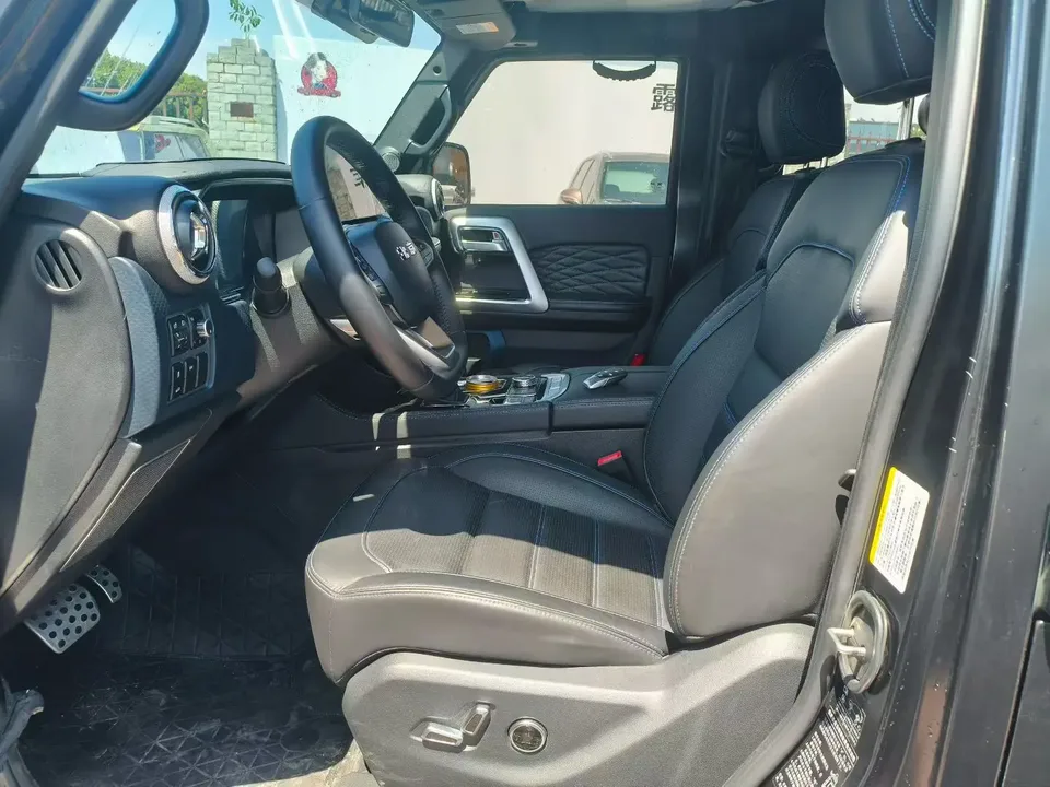 BAIC Beijing Off-road BJ40 Beijing Off-road BJ40 2023 2.0D Automatic 4WD Blade Hero Edition Knight Edition 2023 — миниатюра 5