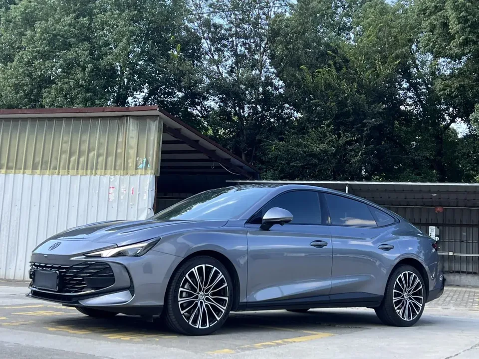 MG 7 2025