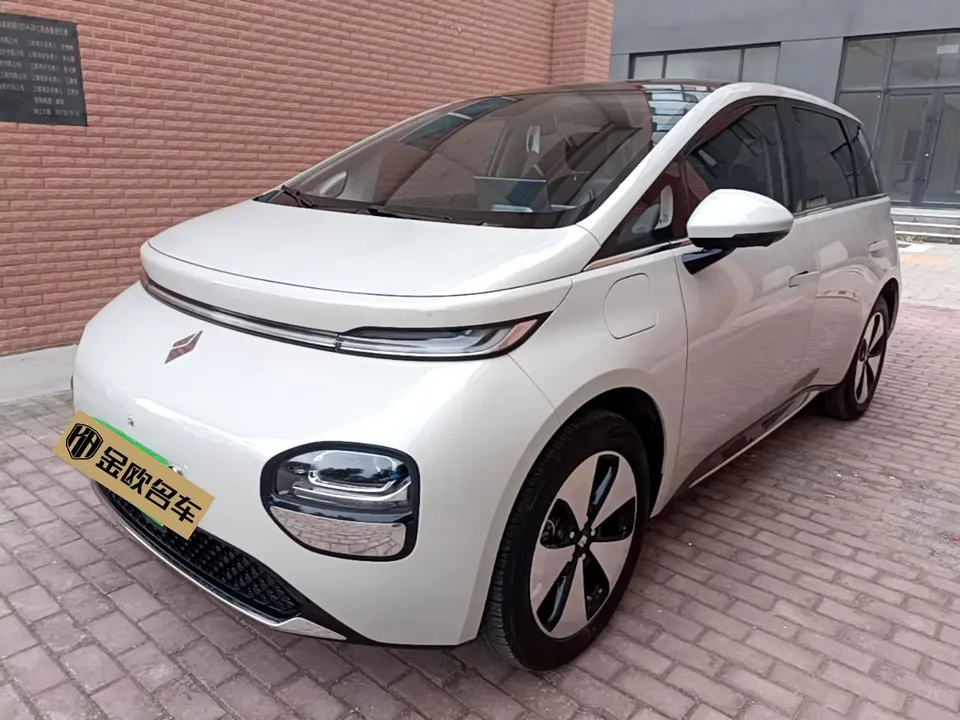 Baojun clouds 2024