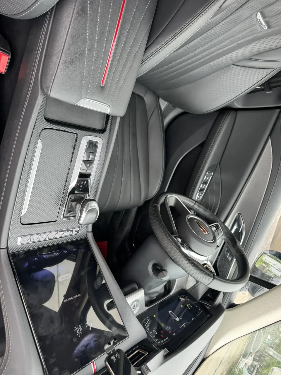 Hongqi H5 Hongqi H5 2023 1.5T DCT Zhilian Qiyue Edition 2023 — миниатюра 3