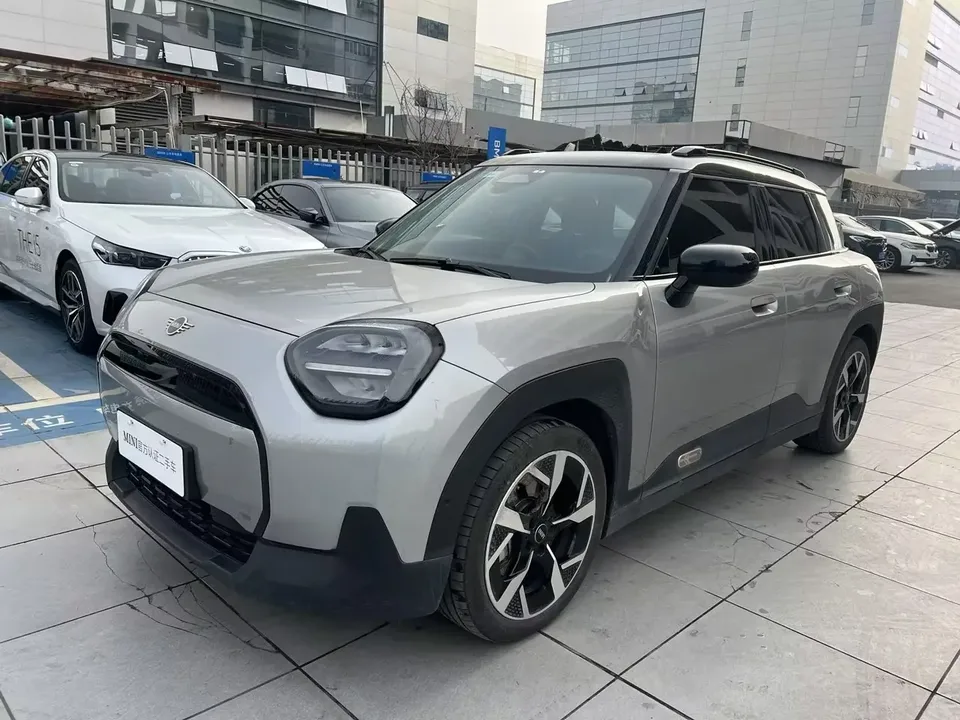 MINI Electric ACEMAN 2025