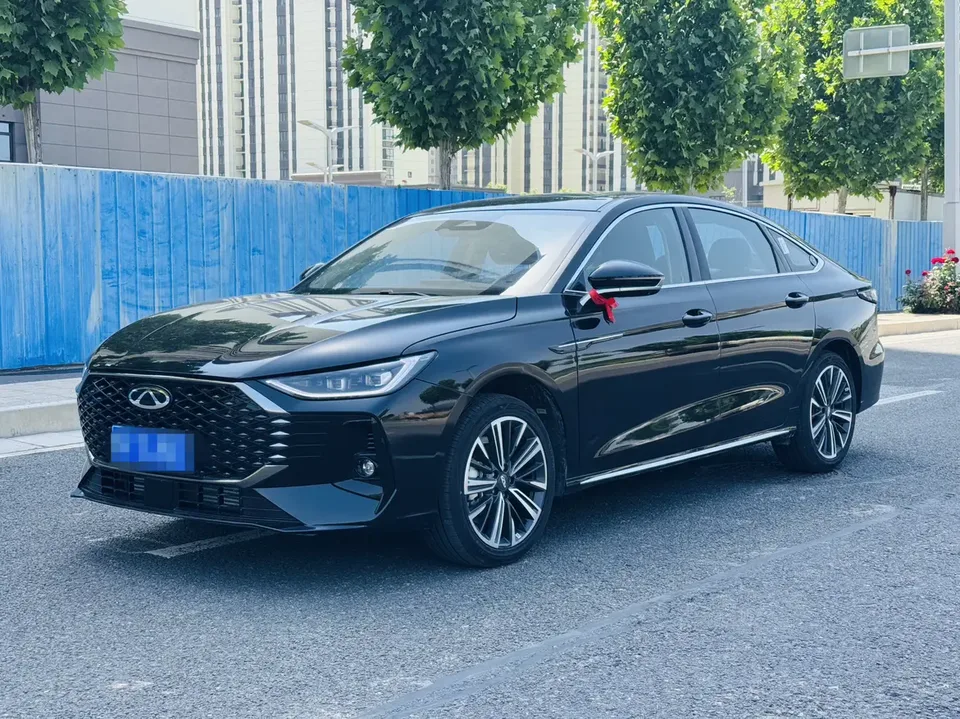 Chery Arrizo 8 PRO 2025