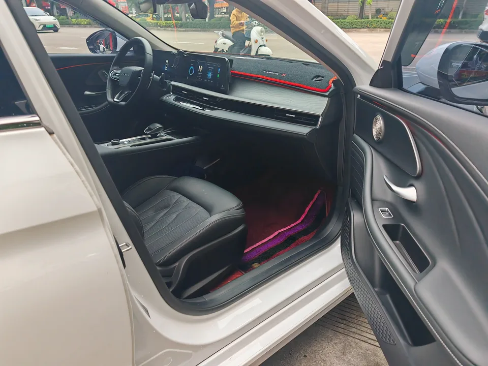 Chery Arrizo 8 1.6TGDI DCT 2023 — миниатюра 4