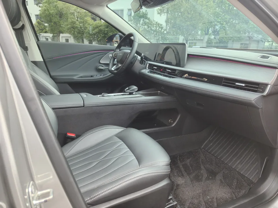 Chery Arrizo 8 1.6TGDI DCT 2024 — миниатюра 3