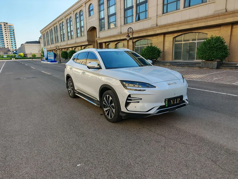 BYD Song PLUS EV Honor Edition 520KM Luxury Model 2025 — миниатюра 2