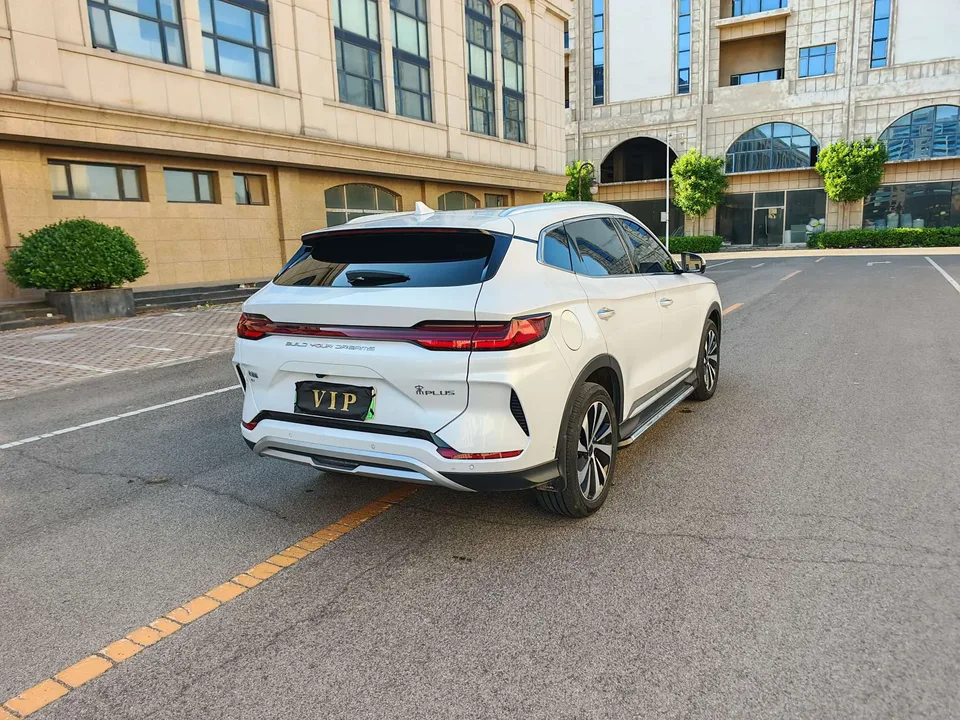 BYD Song PLUS EV Honor Edition 520KM Luxury Model 2025 — миниатюра 4