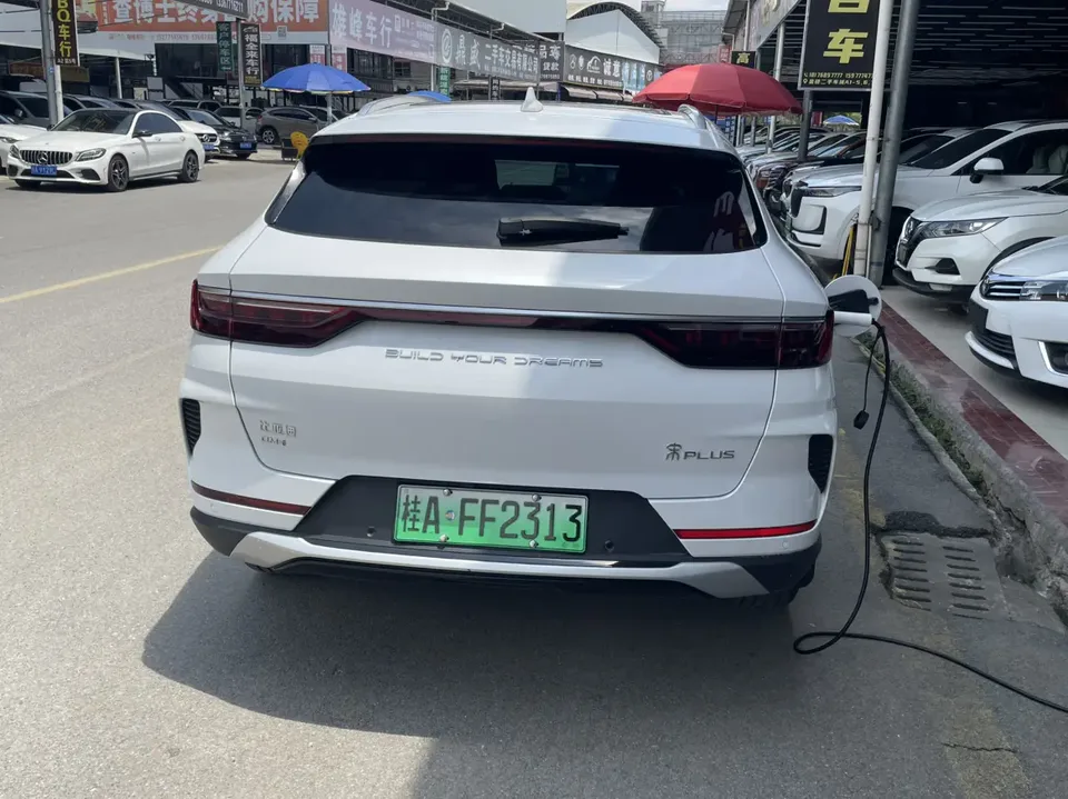 BYD Song PLUS DM DM-i Champion Edition 110KM Flagship PLUS 2023 — миниатюра 4