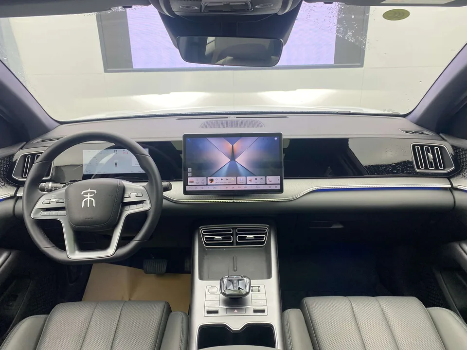 BYD Song Pro DM Second Generation Intelligent Driving Edition DM-i 115KM Beyond Edition 2025 — миниатюра 4