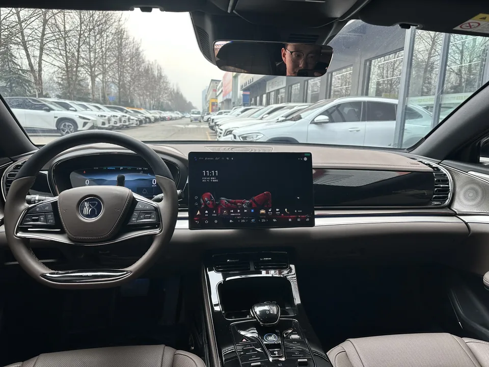 BYD Han DM DM-i Honor Edition 121KM Premium Edition 2024 — миниатюра 5