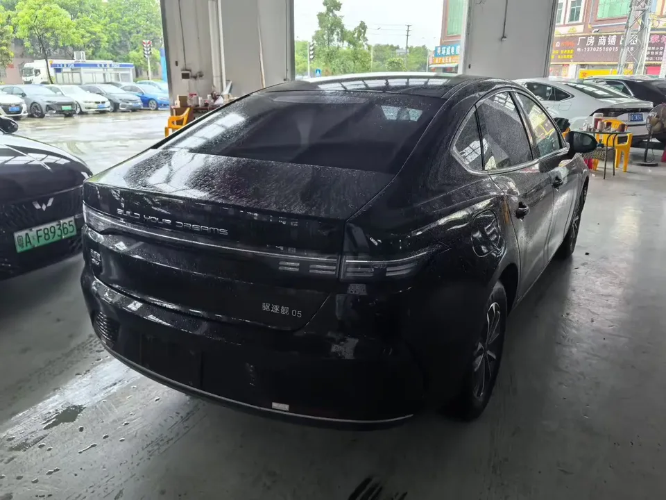 BYD Destroyer 05 Destroyer 05 2022 DM-i 55KM Premium 2023 — thumbnail 2