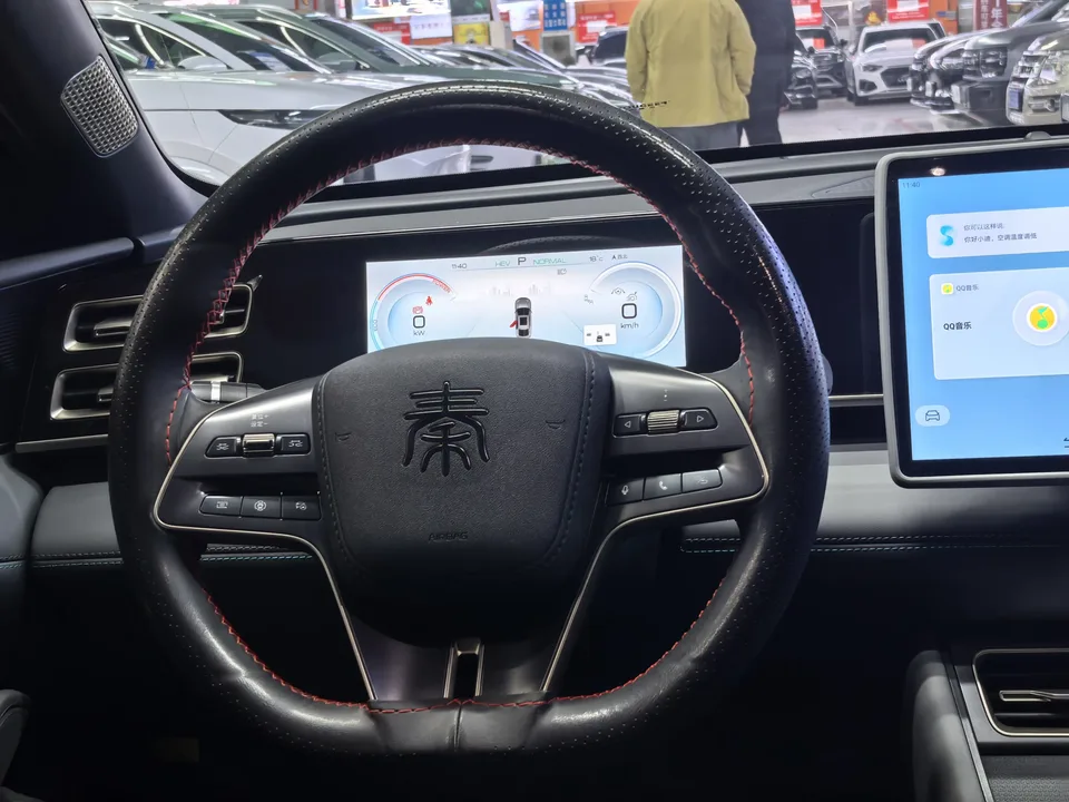 BYD Qin L DM DM-i 120KM Beyond Edition 2024 — миниатюра 4