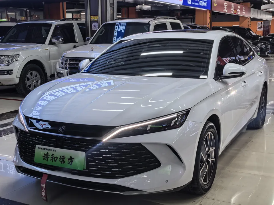 BYD Qin L DM 2024