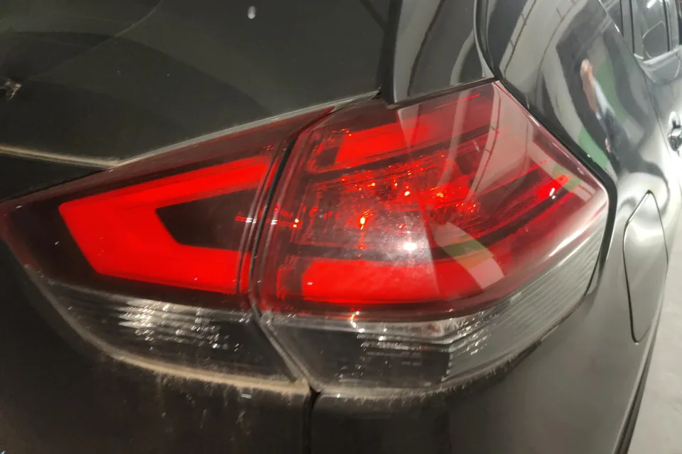 Nissan X-Trail Classic Edition 2.0L 2WD Smart Connection Comfort Edition 2024 — миниатюра 2