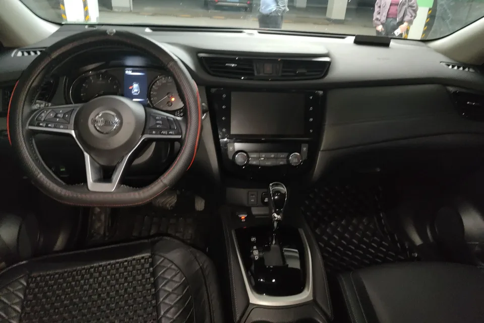 Nissan X-Trail Classic Edition 2.0L 2WD Smart Connection Comfort Edition 2024 — миниатюра 5