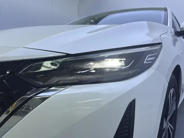 Nissan Sylphy Sylphy 2023 Modified 1.6L CVT Enjoy Edition 2024 — миниатюра 4