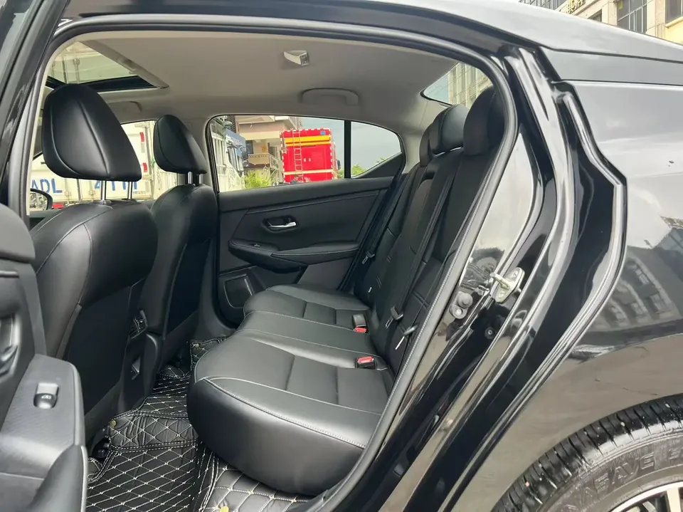 Nissan Sylphy Sylphy 2023 1.6L CVT Enjoy Edition 2024 — thumbnail 3