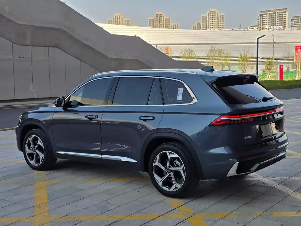 Geely Monjaro Xingyue L 2024 2.0TD High Power Automatic 2WD Yunqi Edition 2024 — миниатюра 4