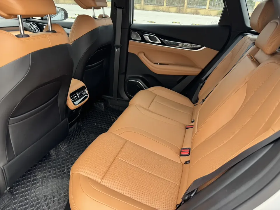 Geely Atlas L fourth generation 1.5TD DCT Shanhe 2025 — миниатюра 3