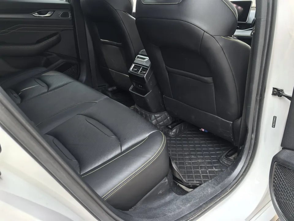 Geely Preface Xing Rui 2023 1.5T Kunlun Edition 2023 — миниатюра 3