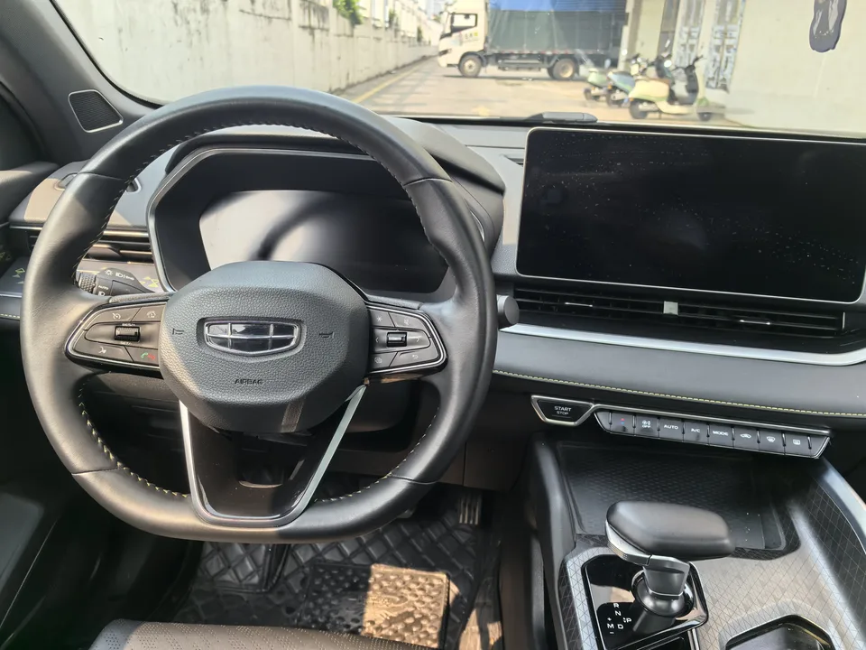 Geely Preface Xing Rui 2023 1.5T Kunlun Edition 2023 — миниатюра 4