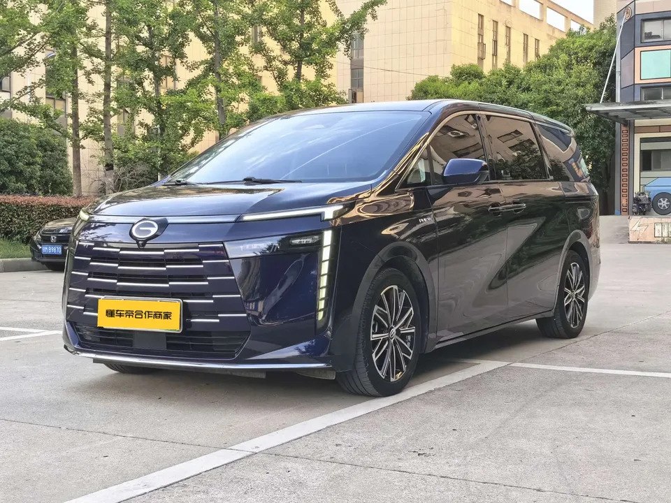 GAC Trumpchi E8 PHEV 2024