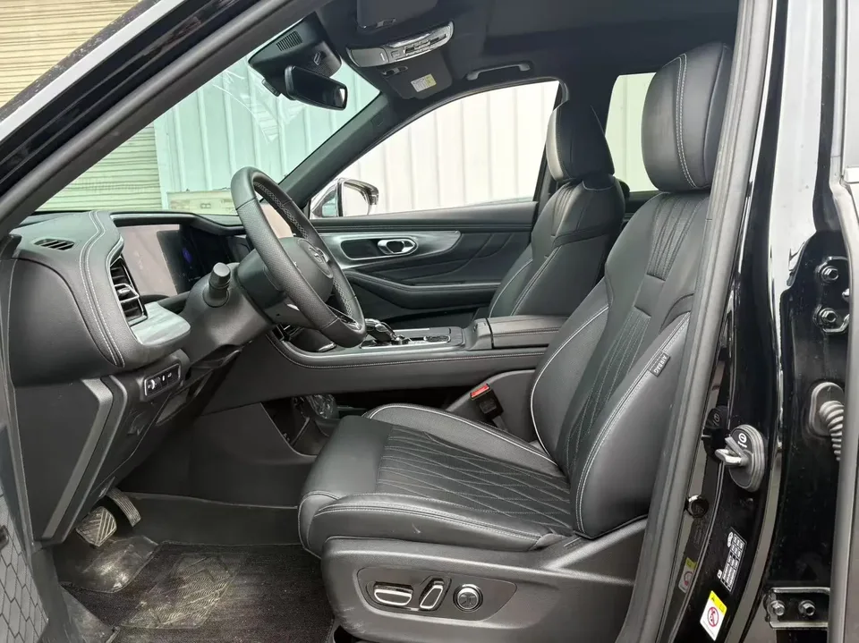 GAC Trumpchi GS8 Trumpchi GS8 2024 Pilot Series 2.0TGDI 2WD Luxury Connected Edition 2024 — миниатюра 5