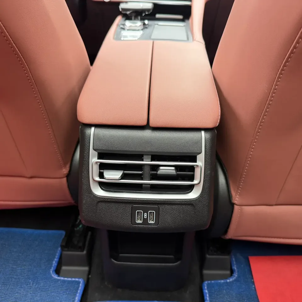 Changan CS75PLUS third generation champion version 1.5T automatic intelligent driving dynamic navigation model 2024 — миниатюра 4