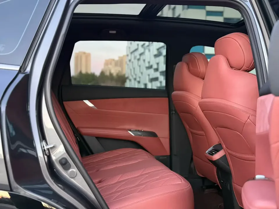 Changan CS75PLUS Changan CS75 PLUS 2025 Fourth Generation Ultra 2.0T New Blue Whale Smart Intelligent Engine 2025 — миниатюра 4