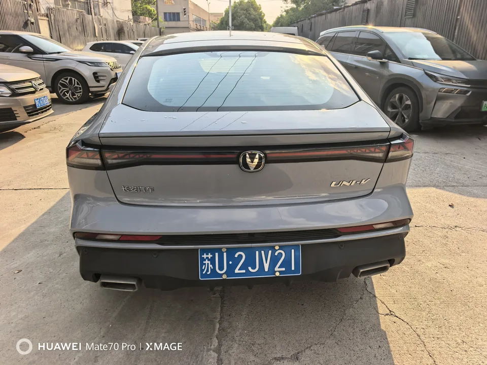 Changan UNI-V Changan UNI-V 2024 1.5T Premium 2024 — thumbnail 2