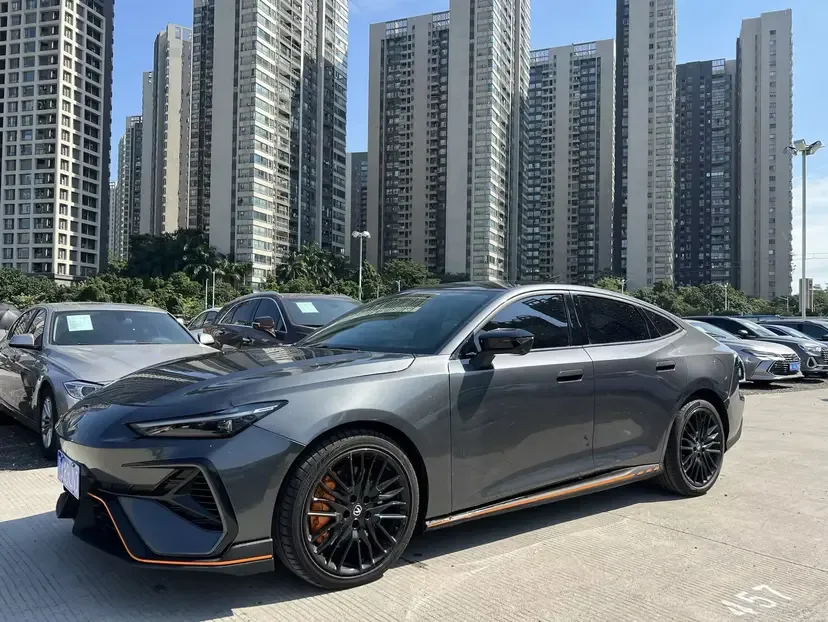 Changan UNI-V 2025
