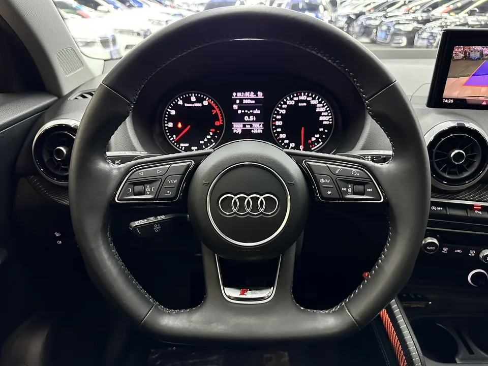 Audi Q2L Audi Q2L 2022 35 TFSI Fashionable and Elegant 2022 — миниатюра 5