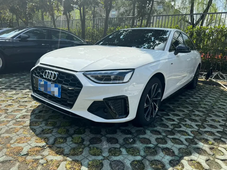 Audi a4 l 2023