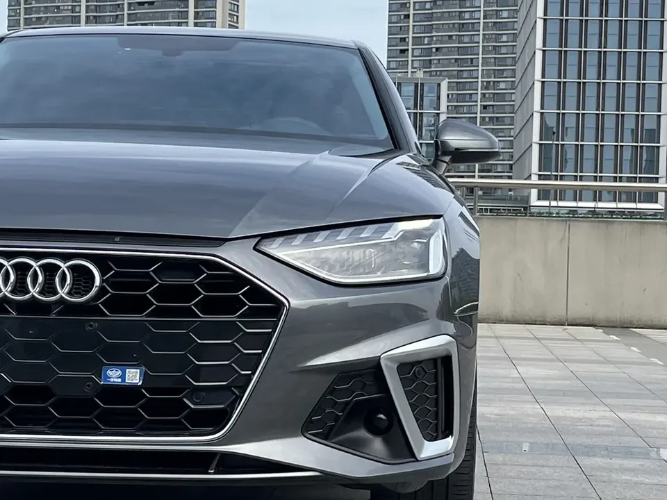Audi a4 l Audi A4L 2022 40 TFSI Fashion Dynamic Edition 2023 — миниатюра 3