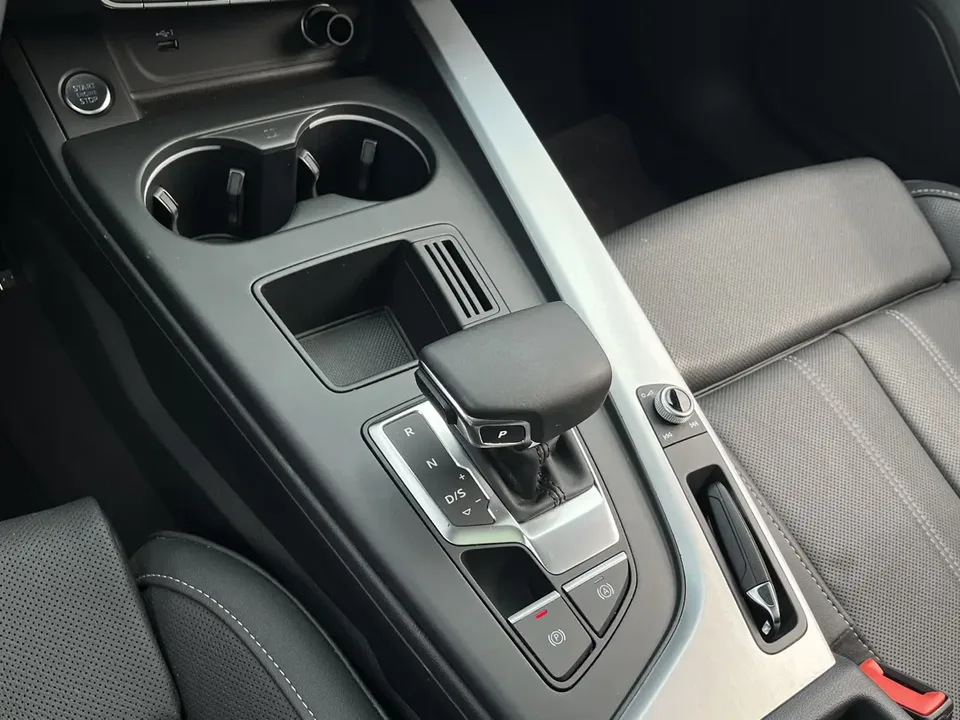 Audi a4 l Audi A4L 2022 40 TFSI Fashion Dynamic Edition 2023 — миниатюра 4