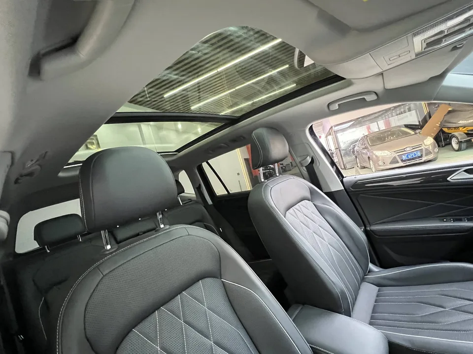 Volkswagen Tiguan L Tiguan L 2023 280TSI Limited Edition 2022 — thumbnail 5