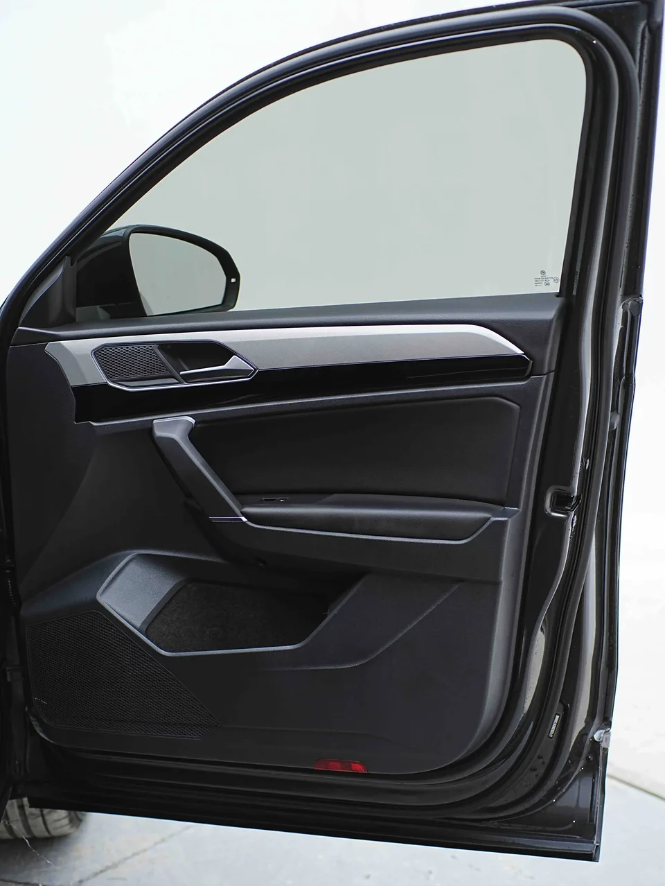 Volkswagen Tayron Tanyue 2022 280TSI 2WD Luxury Smart Edition 2022 — миниатюра 4