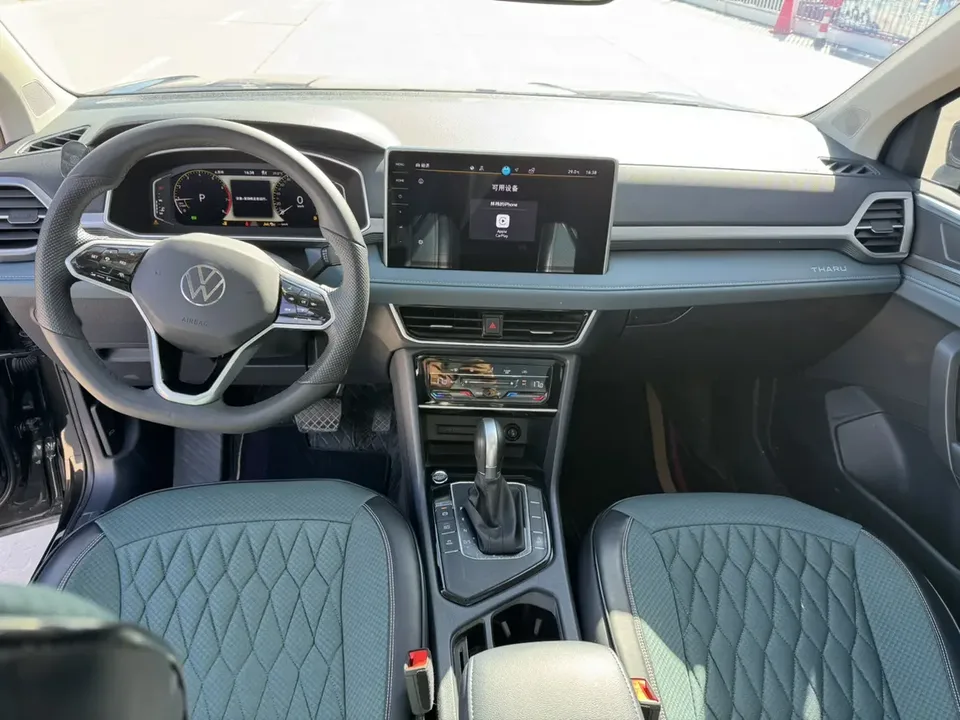 Volkswagen Tharu 300TSI 2WD Full Moon Edition 2023 — миниатюра 3