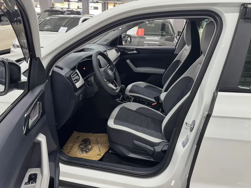 Volkswagen Tharu Tuyue 2025 New 1.5L Sharp Edition 2025 — миниатюра 3