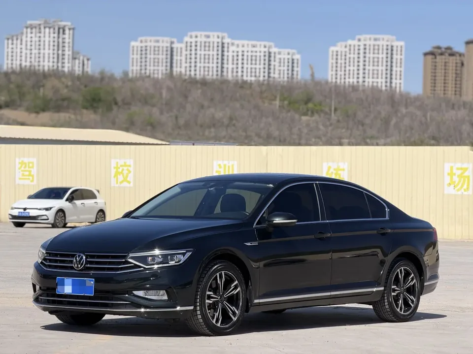 Volkswagen Magotan 2022