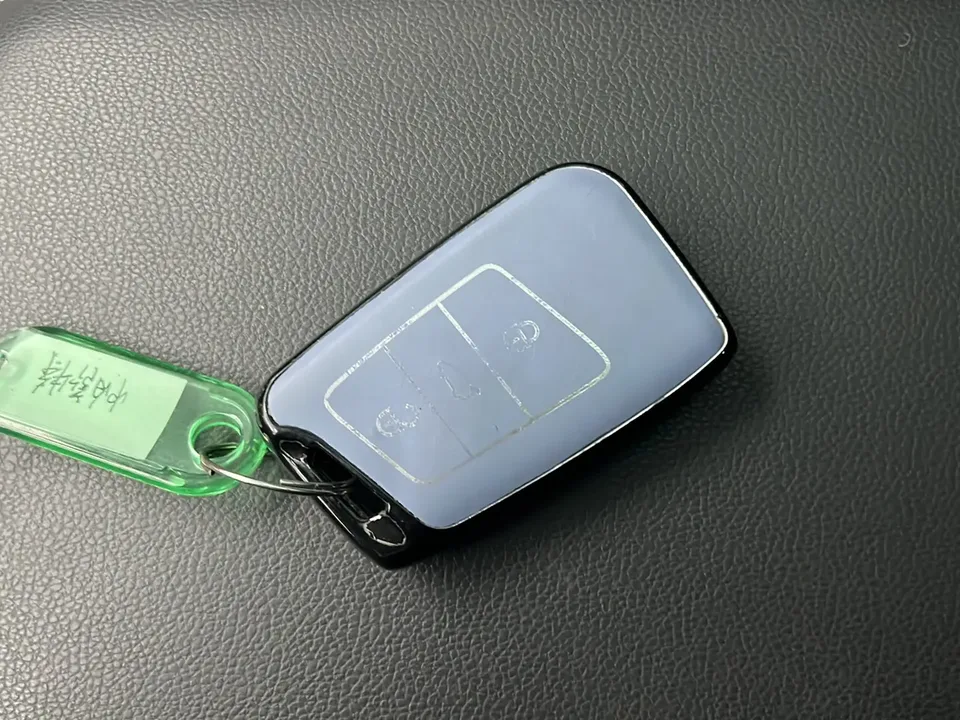 Volkswagen Passat Passat 2023 330TSI Elite Edition 2022 — миниатюра 4