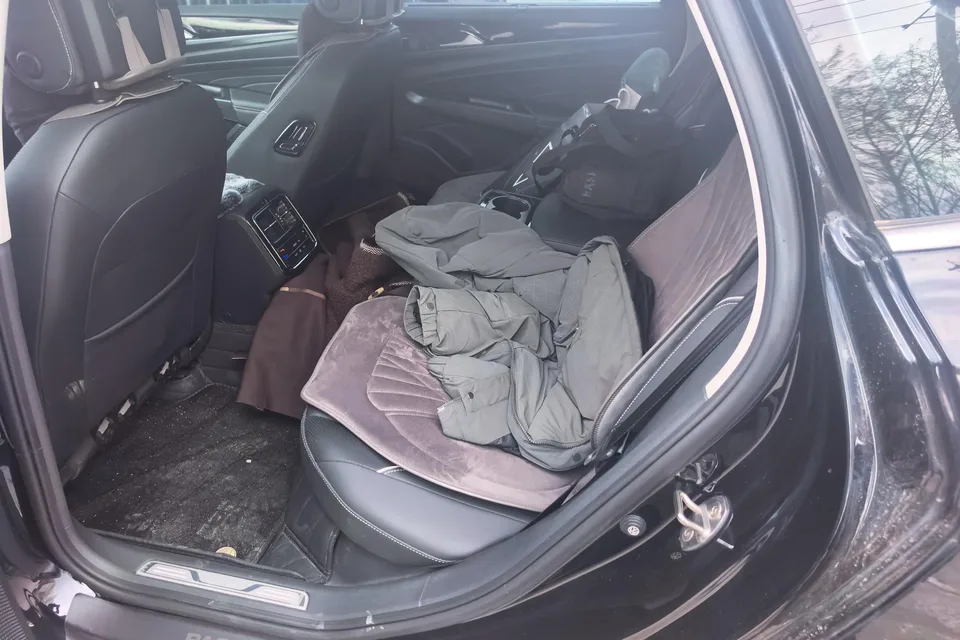 Volkswagen Passat facelift 330TSI Starry Sky Deluxe Edition 2023 — миниатюра 4