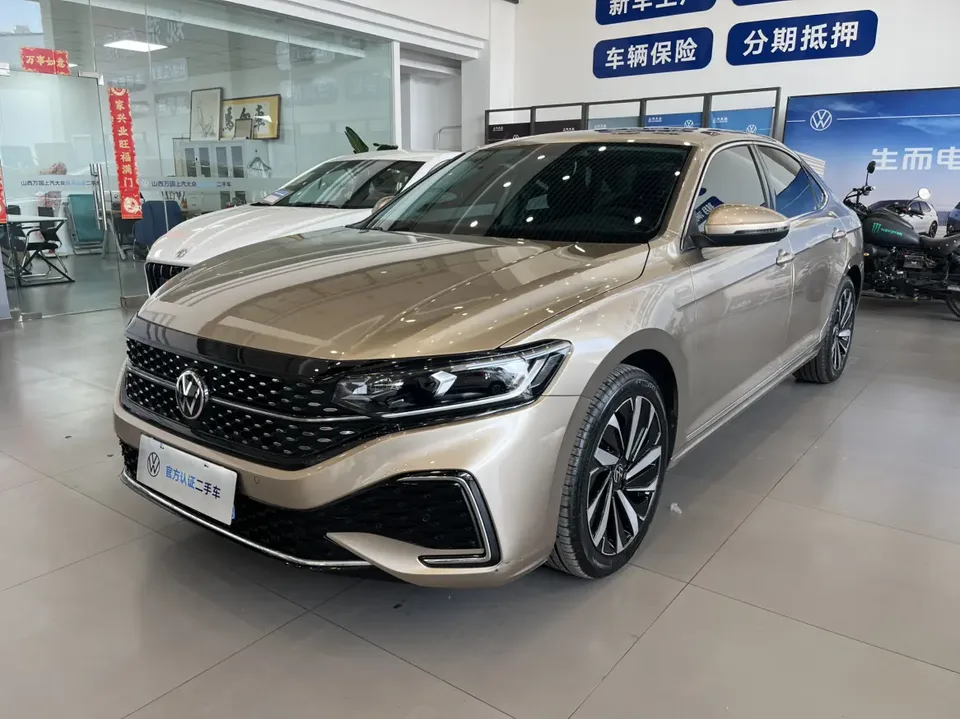 Volkswagen Passat 2022