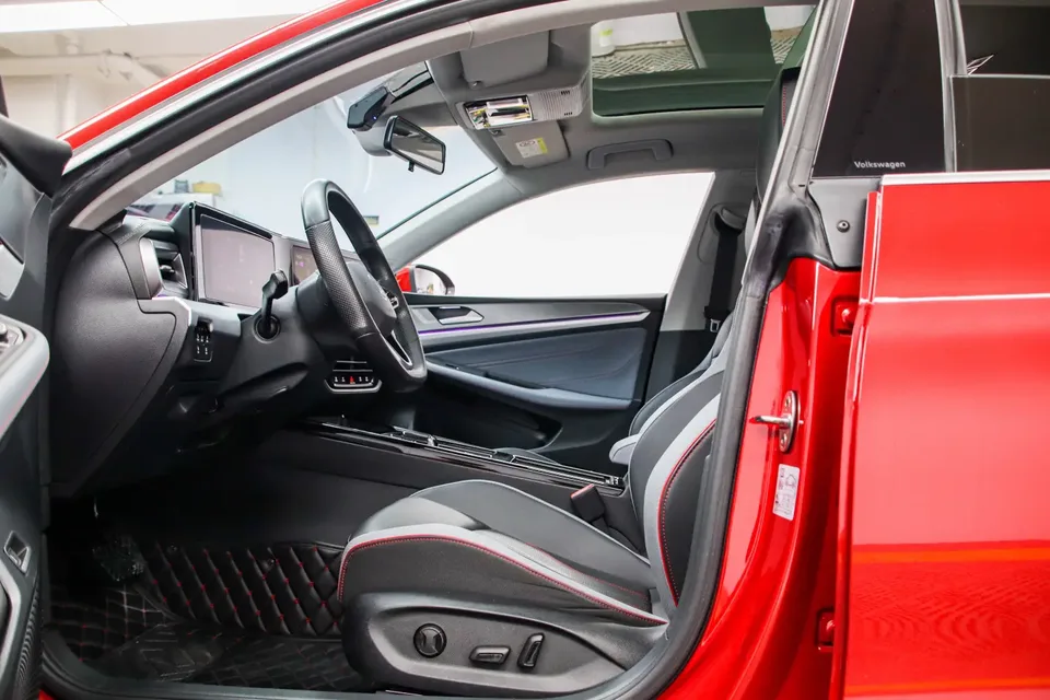 Volkswagen Lamando Lingdu Lingdu L 280TSI DSG Cool Edition 2022 — миниатюра 5