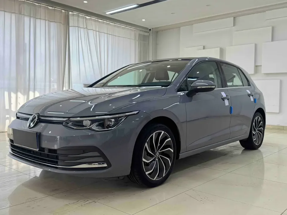 Volkswagen Golf Golf 2021 280TSI DSG Pro 2022 — фото 1, купить с доставкой в Москву